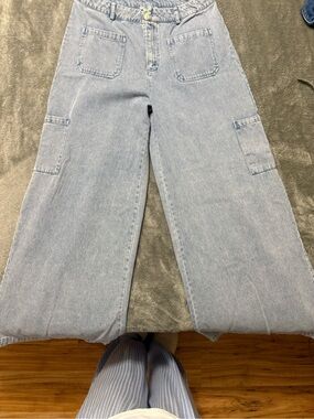 eesome Light Blue Denim Jeans